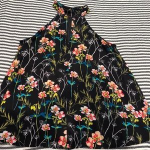 Floral Sleeveless blouse 🌸